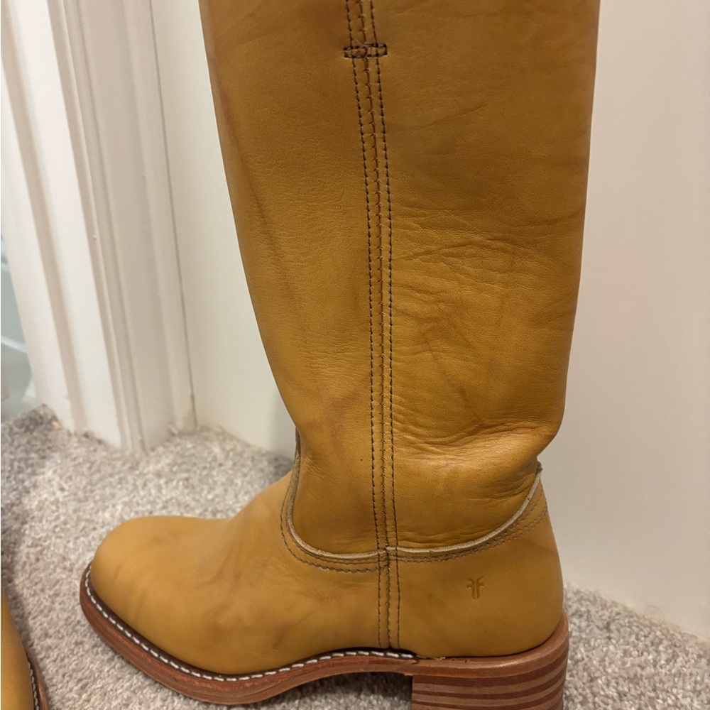 Frye Women’s Campus 14L Tall Boots size 8 BRAND NEW - Picture 3 of 5